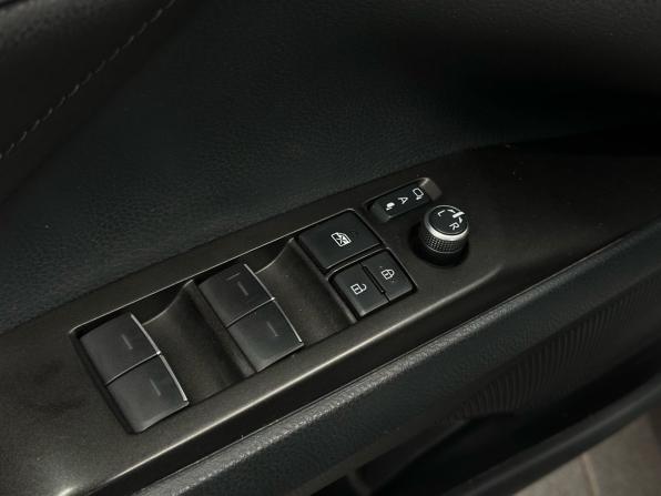 Toyota Camry VIII (XV70) Рестайлинг с пробегом 2021 года, цена 2 949 900 рублей, 150208 км, седан, Автокод Объявления