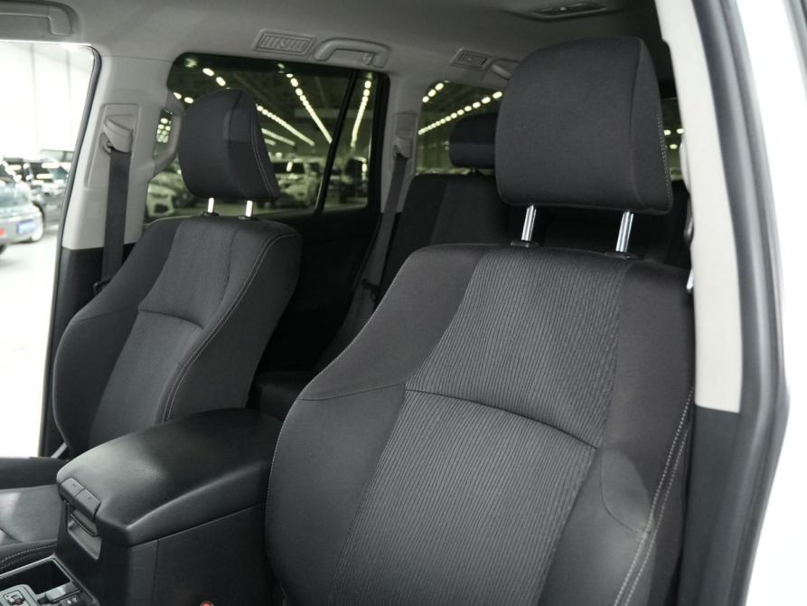Toyota Land Cruiser Prado 150 Series Рестайлинг 2 Новосибирск  - изображение 23