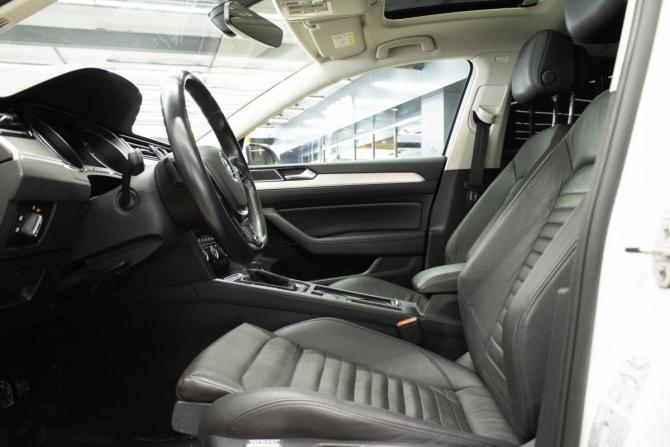 Volkswagen Passat B8 с пробегом 2017 года, цена 1 859 000 рублей, 186067 км, седан, Автокод Объявления