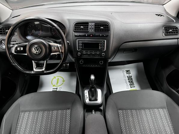 Volkswagen Polo V Рестайлинг с пробегом 2017 года, цена 1 345 000 рублей, 139125 км, седан, Автокод Объявления