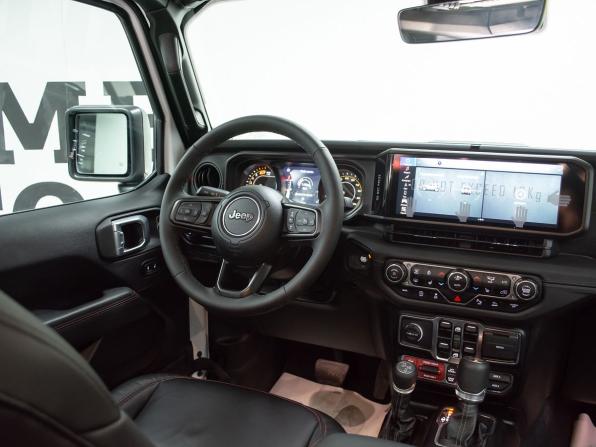 Jeep Wrangler IV (JL) Рестайлинг с пробегом 2025 года, цена 7 999 000 рублей, 41 км, внедорожник, Автокод Объявления