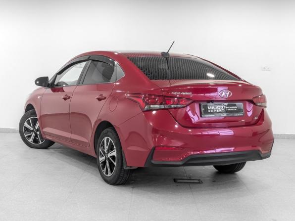 Hyundai Solaris II с пробегом 2018 года, цена 1 300 000 рублей, 104687 км, седан, Автокод Объявления