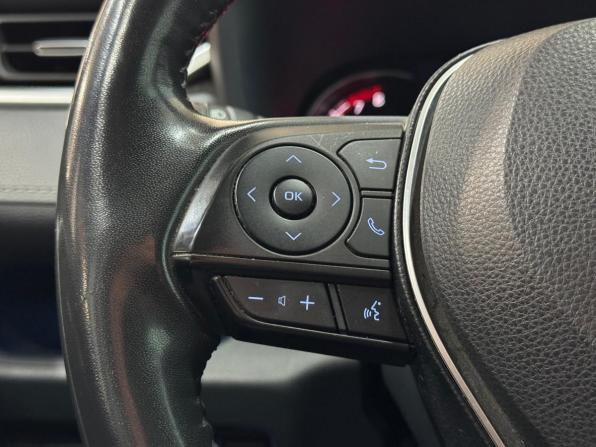 Toyota RAV4 V (XA50) с пробегом 2022 года, цена 3 950 000 рублей, 63100 км, внедорожник, Автокод Объявления