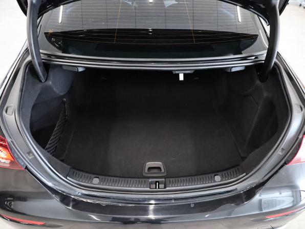 Mercedes-Benz E-Класс V (W213 S213 C238) Рестайлинг с пробегом 2021 года, цена 2 899 000 рублей, 185598 км, седан, Автокод Объявления