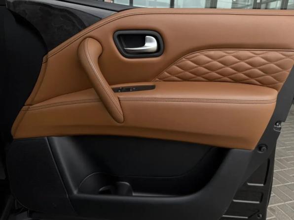 Infiniti QX80 I Рестайлинг 2 с пробегом 2018 года, цена 5 490 000 рублей, 91836 км, внедорожник, Автокод Объявления