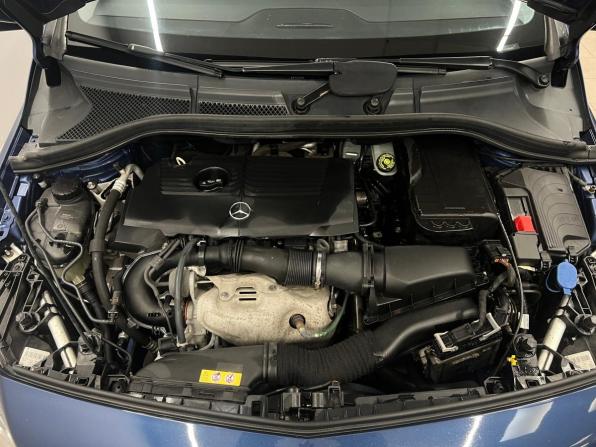 Mercedes-Benz B-Класс II (W246) с пробегом 2012 года, цена 965 000 рублей, 195823 км, хэтчбек, Автокод Объявления