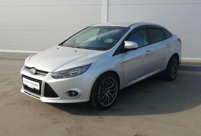 Ford Focus III Рестайлинг с пробегом 2015 года, цена 880 000 рублей, 159385 км, универсал, Автокод Объявления