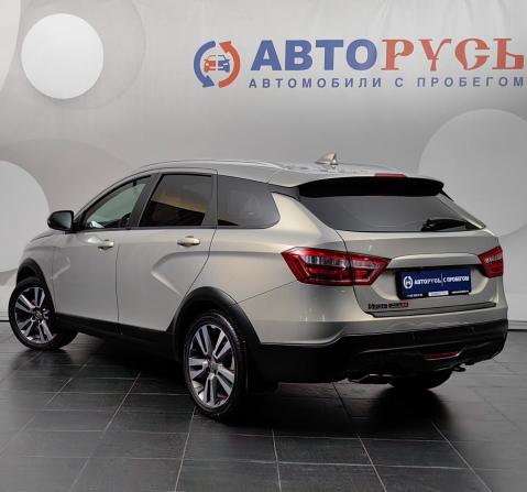 Lada (ВАЗ) Vesta I с пробегом 2018 года, цена 1 099 000 рублей, 116273 км, универсал, Автокод Объявления
