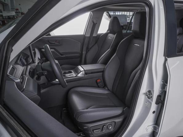 Toyota RAV4 VI (XA60) с пробегом 2026 года, цена 4 150 000 рублей, 44 км, внедорожник, Автокод Объявления