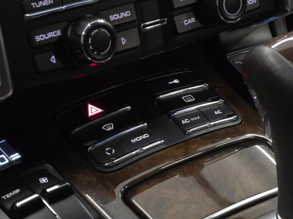 Porsche Cayenne II (958) с пробегом 2011 года, цена 2 499 000 рублей, 106000 км, внедорожник, Автокод Объявления