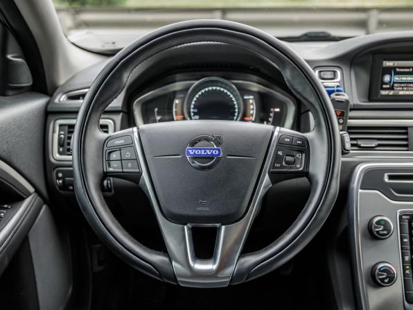 Volvo XC70 II Рестайлинг с пробегом 2014 года, цена 1 898 000 рублей, 218908 км, универсал, Автокод Объявления