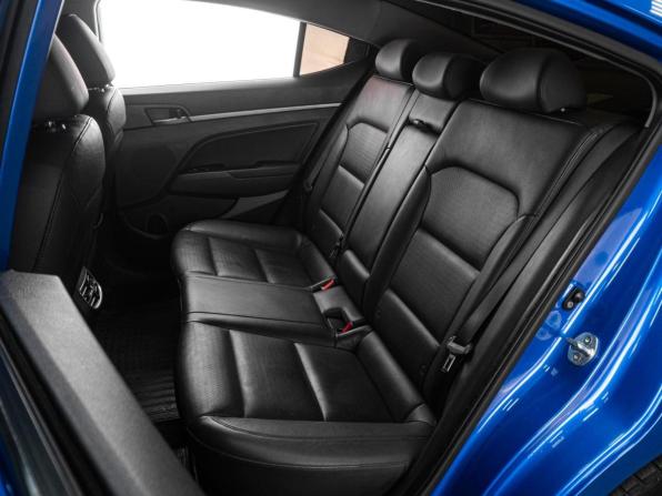 Hyundai Elantra VI (AD) с пробегом 2017 года, цена 1 339 000 рублей, 169252 км, седан, Автокод Объявления