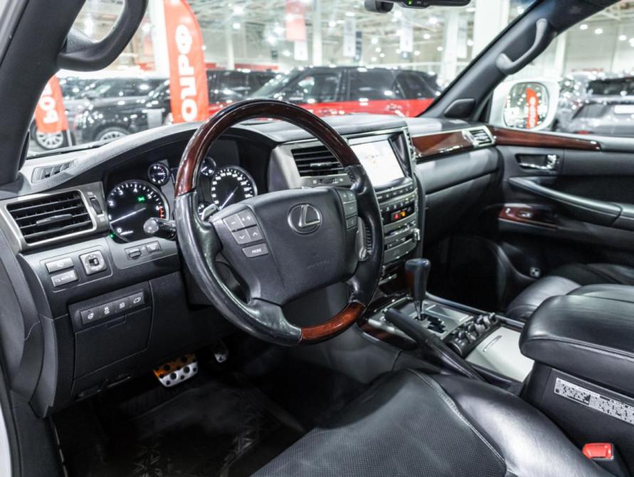 Lexus LX III Рестайлинг Санкт-Петербург  - изображение 17