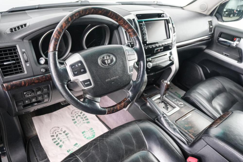 Toyota Land Cruiser 200 Series Рестайлинг 1 Красноярск  - изображение 9