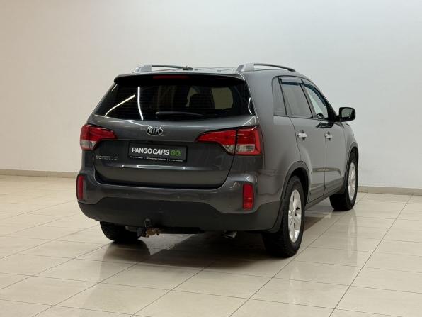 Kia Sorento II Рестайлинг с пробегом 2018 года, цена 1 850 000 рублей, 218433 км, внедорожник, Автокод Объявления