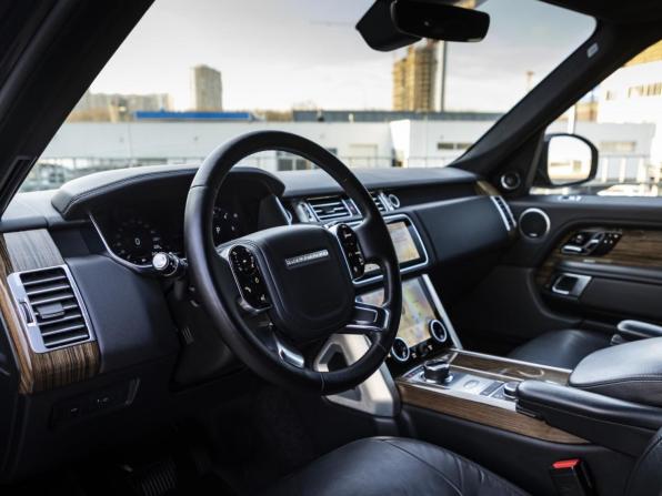 Land Rover Range Rover IV Рестайлинг с пробегом 2018 года, цена 5 490 000 рублей, 97800 км, внедорожник, Автокод Объявления