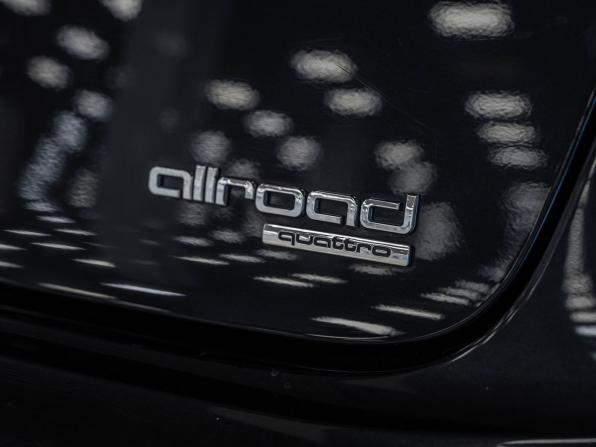 Audi A6 allroad III (C7) с пробегом 2012 года, цена 1 770 000 рублей, 163558 км, универсал, Автокод Объявления