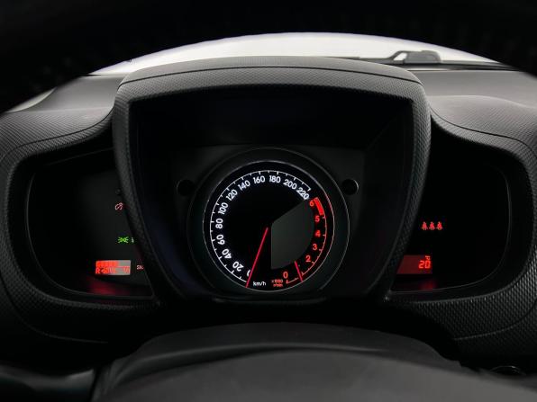Toyota Urban Cruiser I с пробегом 2010 года, цена 827 000 рублей, 206300 км, хэтчбек, Автокод Объявления