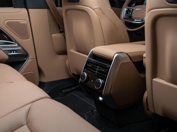 Новый Land Rover Range Rover V 2026 года, цена 22 950 000 рублей, внедорожник, Автокод Объявления