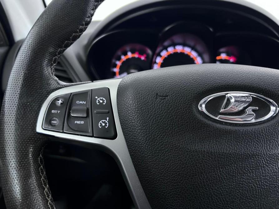 Lada (ВАЗ) Vesta I Ростов-на-Дону  - изображение 12