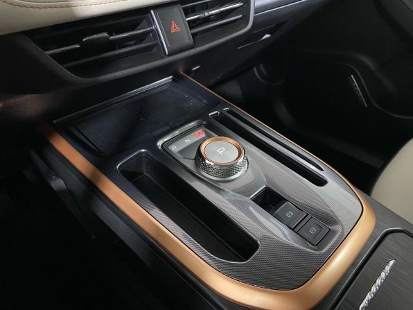 Haval Jolion I с пробегом 2023 года, цена 1 627 000 рублей, 82966 км, внедорожник, Автокод Объявления