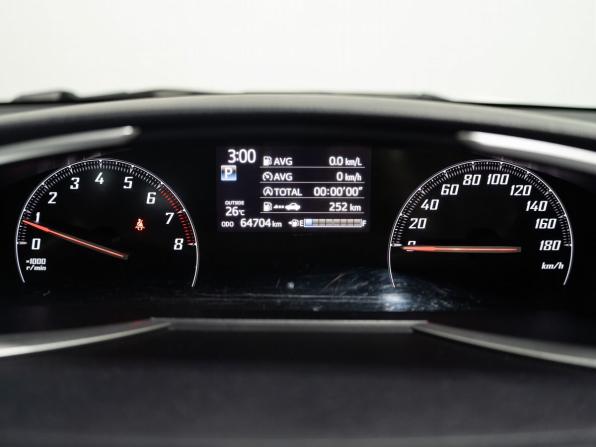 Toyota Sienta II с пробегом 2016 года, цена 1 410 000 рублей, 64704 км, компактвэн, Автокод Объявления