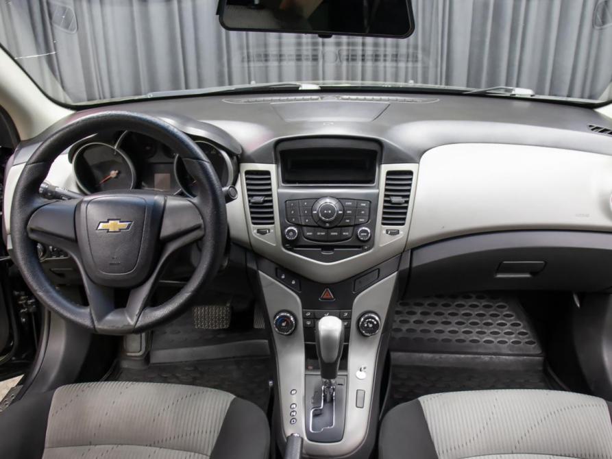 Chevrolet Cruze I Москва  - изображение 12