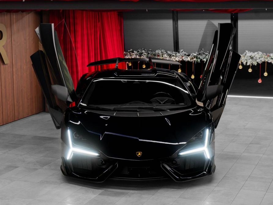 Lamborghini Revuelto Москва  - изображение 8