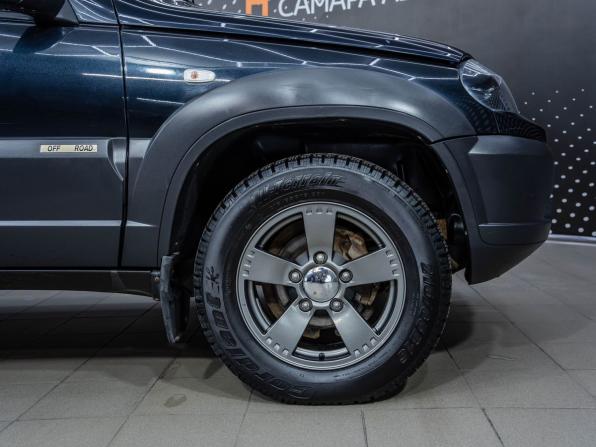 Chevrolet Niva I Рестайлинг с пробегом 2017 года, цена 732 000 рублей, 80317 км, внедорожник, Автокод Объявления