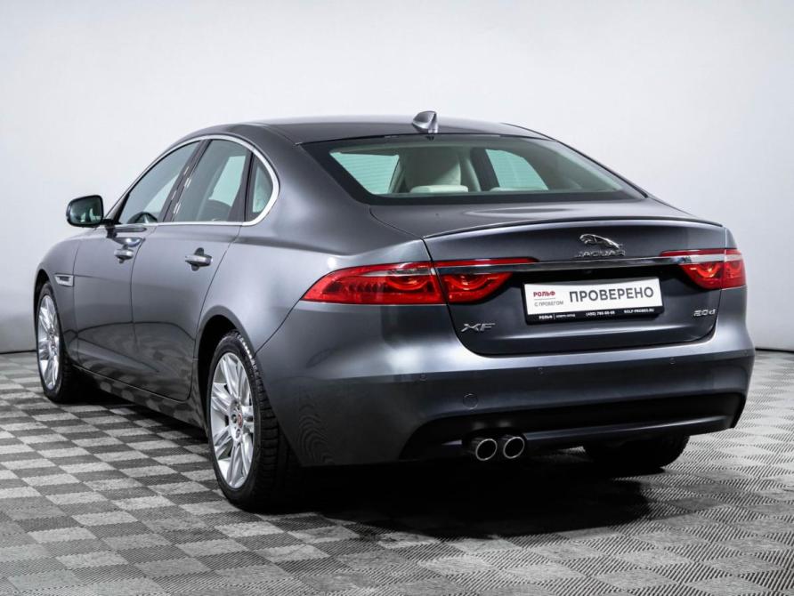 Jaguar XF II Москва  - изображение 7