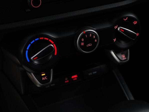 Kia Rio IV с пробегом 2017 года, цена 1 249 077 рублей, 156660 км, седан, Автокод Объявления