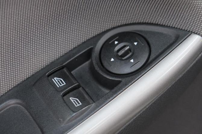 Ford Focus III с пробегом 2012 года, цена 719 000 рублей, 202000 км, хэтчбек, Автокод Объявления