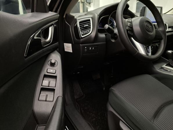 Mazda 3 III (BM) с пробегом 2013 года, цена 1 249 000 рублей, 144358 км, седан, Автокод Объявления