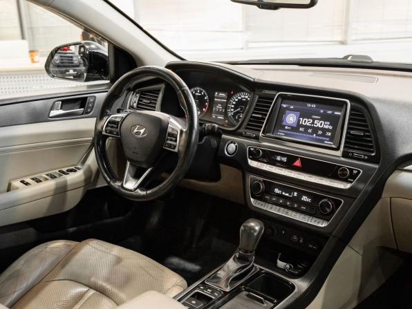 Hyundai Sonata VII (LF) Рестайлинг с пробегом 2017 года, цена 1 620 000 рублей, 186304 км, седан, Автокод Объявления