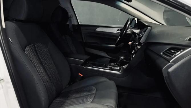 Hyundai Sonata VII (LF) Рестайлинг с пробегом 2019 года, цена 1 800 000 рублей, 119283 км, седан, Автокод Объявления