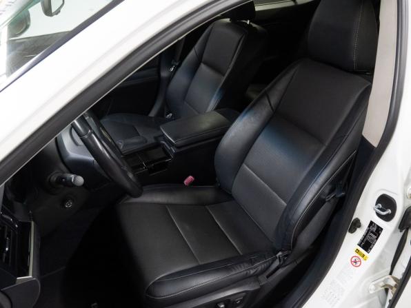 Lexus ES VI с пробегом 2014 года, цена 2 549 000 рублей, 41775 км, седан, Автокод Объявления