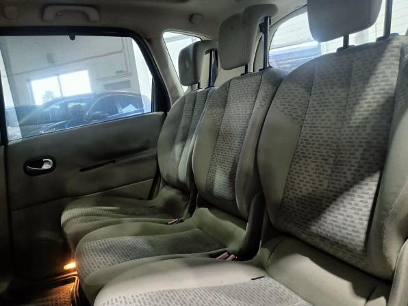 Renault Scenic II с пробегом 2006 года, цена 365 000 рублей, 177704 км, компактвэн, Автокод Объявления