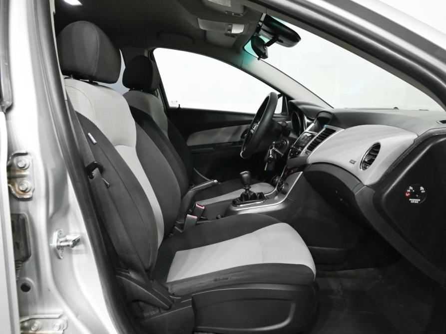 Chevrolet Cruze I Екатеринбург  - изображение 9