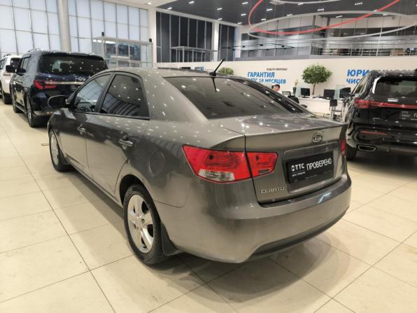 Kia Cerato II с пробегом 2011 года, цена 500 000 рублей, 371890 км, седан, Автокод Объявления