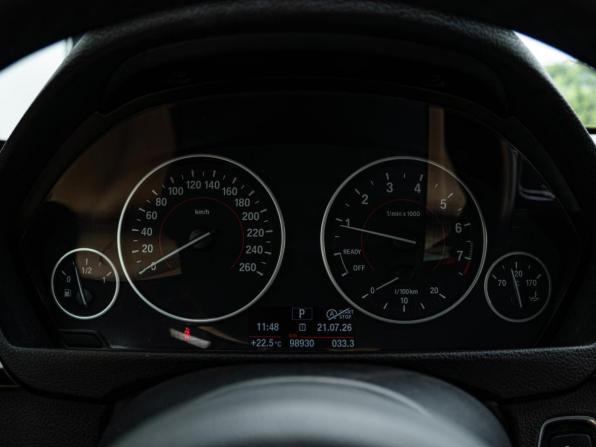 BMW 3 серии VI (F3x) Рестайлинг с пробегом 2018 года, цена 3 200 000 рублей, 98930 км, седан, Автокод Объявления