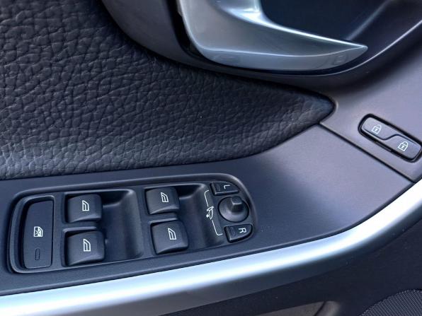 Volvo XC60 I с пробегом 2011 года, цена 1 299 000 рублей, 222084 км, внедорожник, Автокод Объявления