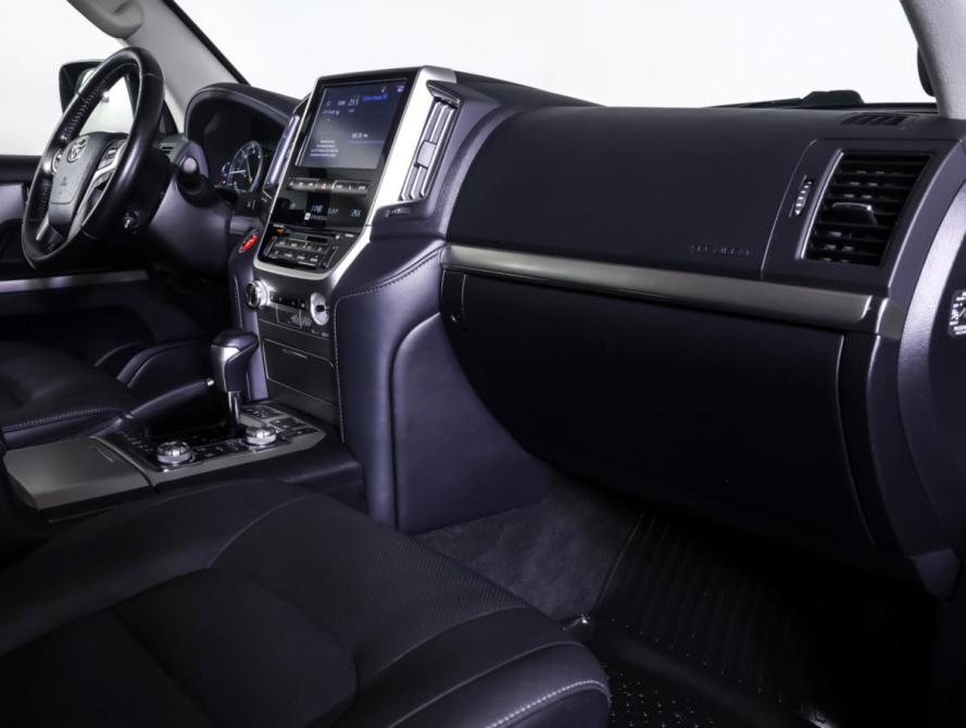 Toyota Land Cruiser 200 Series Рестайлинг 2 Москва  - изображение 10