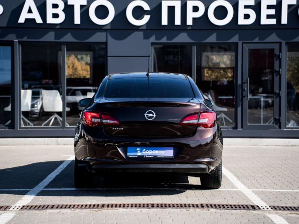 Opel Astra J Рестайлинг с пробегом 2013 года, цена 860 000 рублей, 253495 км, седан, Автокод Объявления