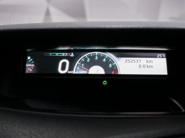 Renault Scenic III с пробегом 2010 года, цена 746 000 рублей, 252400 км, минивэн, Автокод Объявления
