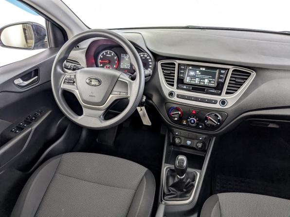Hyundai Solaris II с пробегом 2019 года, цена 1 260 000 рублей, 79113 км, седан, Автокод Объявления