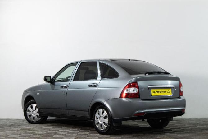 Lada (ВАЗ) Priora I с пробегом 2010 года, цена 349 000 рублей, 220000 км, хэтчбек, Автокод Объявления
