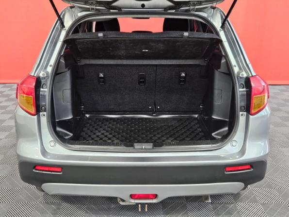 Suzuki Vitara II с пробегом 2018 года, цена 1 655 000 рублей, 111764 км, внедорожник, Автокод Объявления