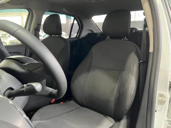 Renault Logan II Рестайлинг с пробегом 2021 года, цена 699 000 рублей, 97800 км, седан, Автокод Объявления