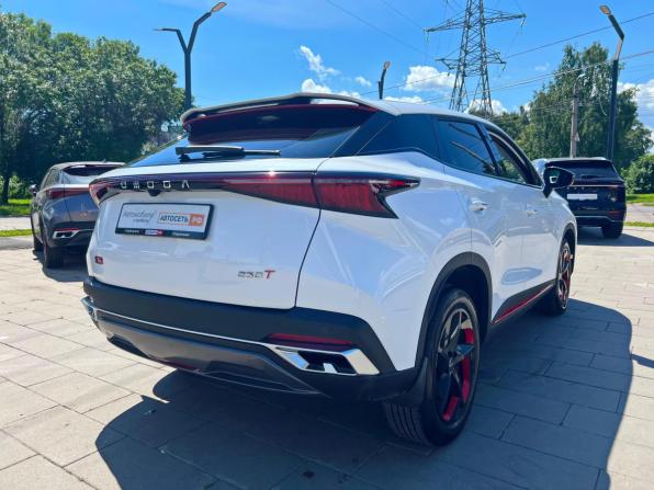 Omoda C5 I с пробегом 2023 года, цена 1 790 000 рублей, 43468 км, внедорожник, Автокод Объявления
