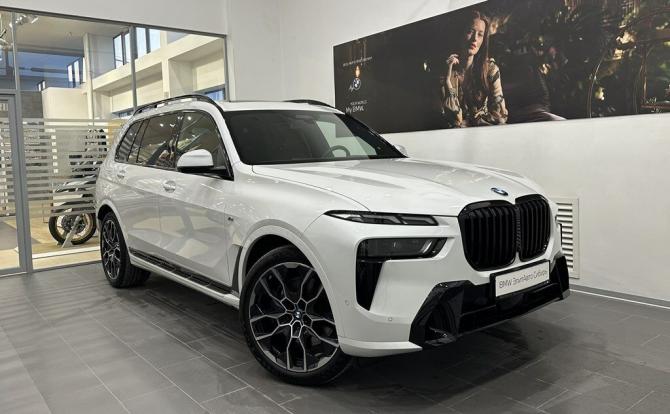 BMW X7 I (G07) Рестайлинг с пробегом 2025 года, цена 15 965 000 рублей, 7252 км, внедорожник, Автокод Объявления